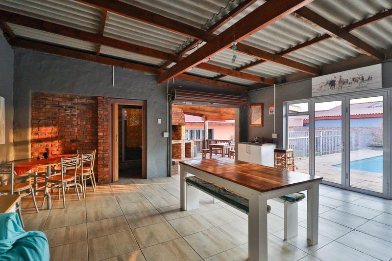 4 Bedroom Property for Sale in Heiderand Western Cape